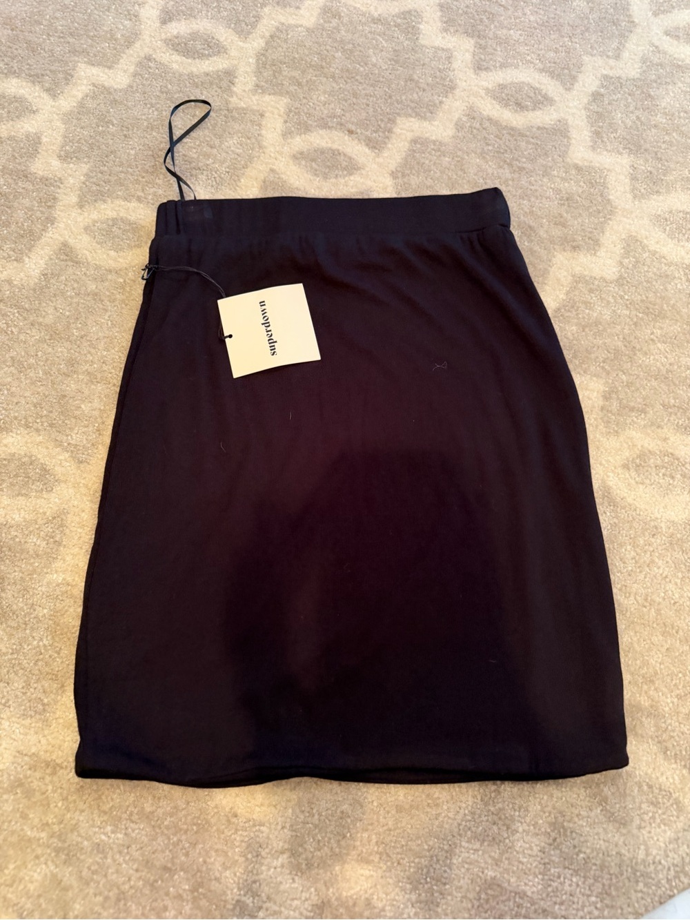 superdown Black Stretch Pencil Skirt